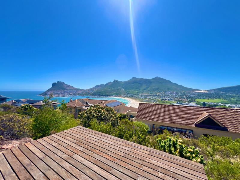 4 Bedroom Property for Sale in Hanging Meadows Western Cape